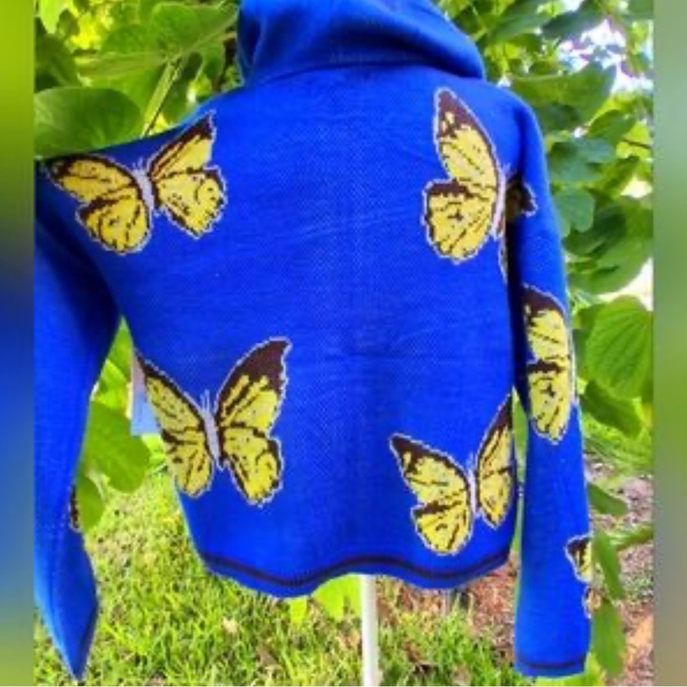 Witty Fox Women’s Blue Butterfly Knit Hoodie Sweater Size Medium NWT